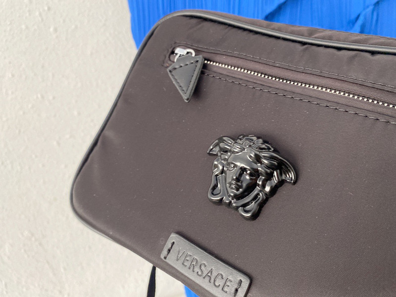 La Medusa Fanny Pack Size 22*16*5 cm