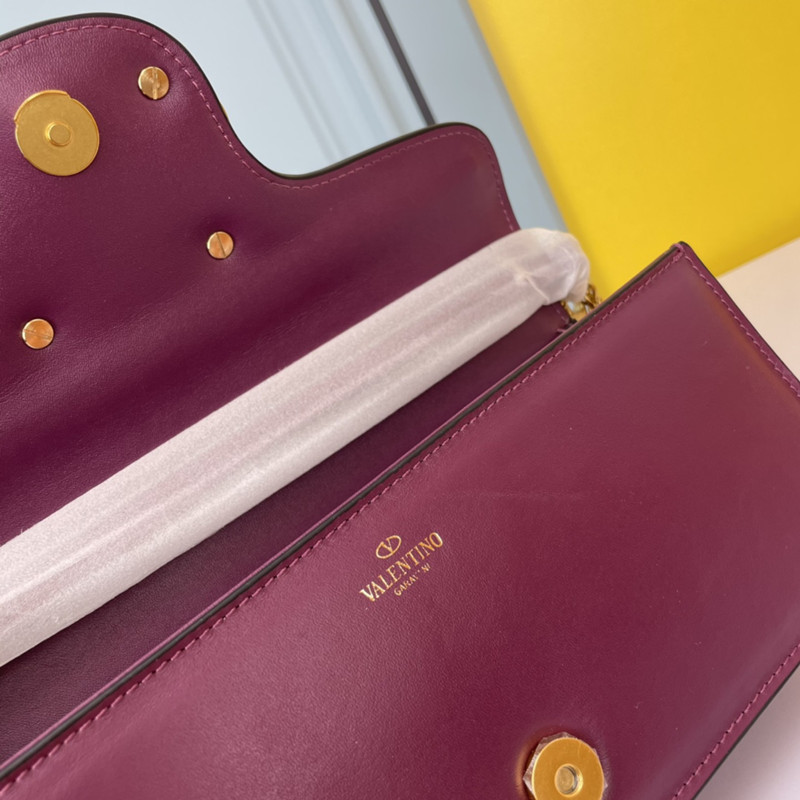 2022 Early Spring Series Women's Clutch Bag Crossbody Bags Size 27*13*6 cm