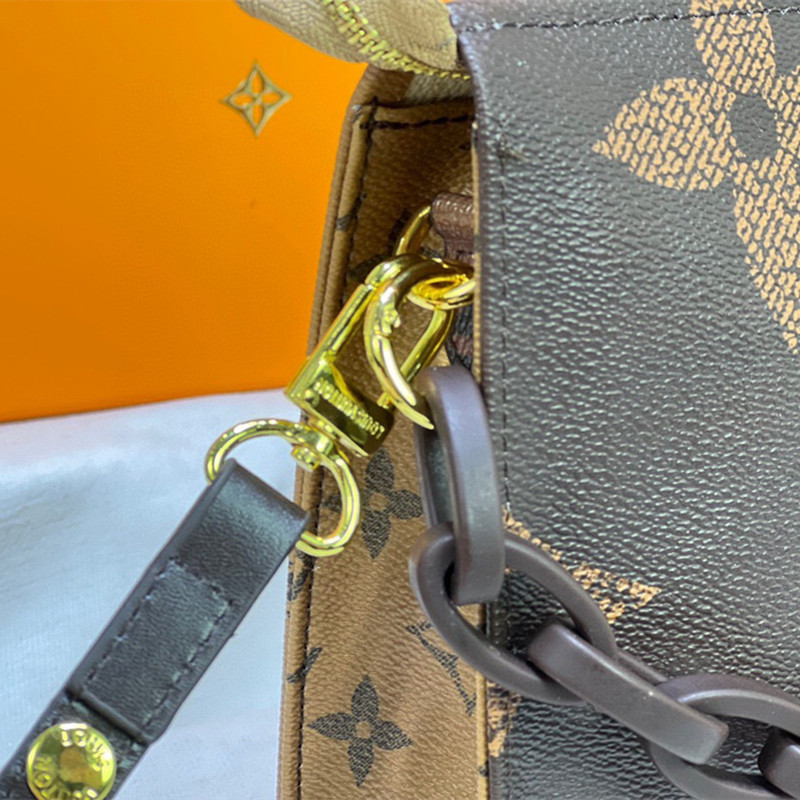 Classic Old Flower Clutch bag Toiletry Bag