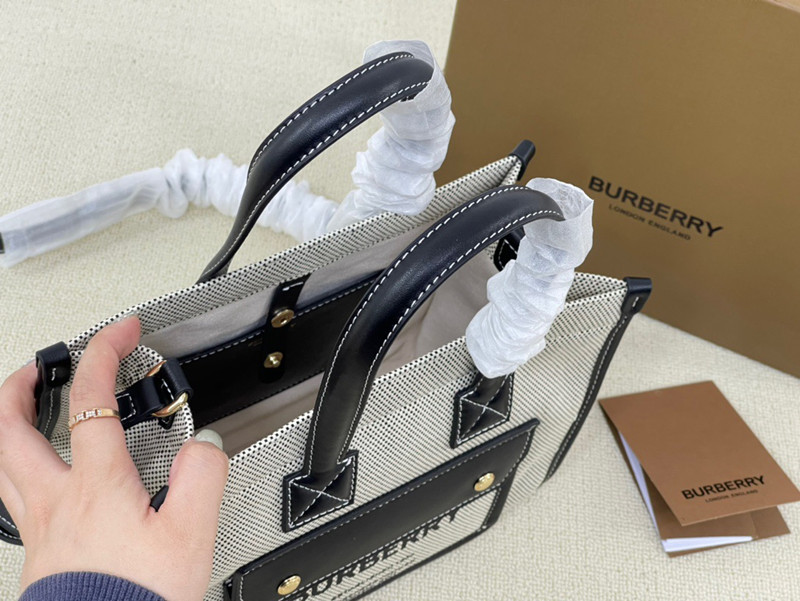 Tote Freya Canvas and Cowhide Size 23*8*19 cm