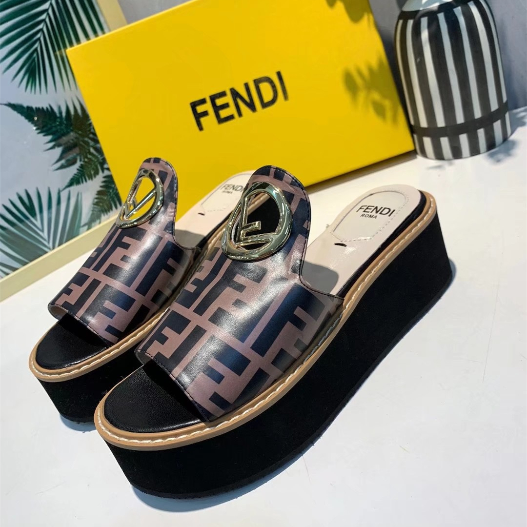 2022 New Sandals Women's Shoes ,4 Colors ,Size:EU35-EU40