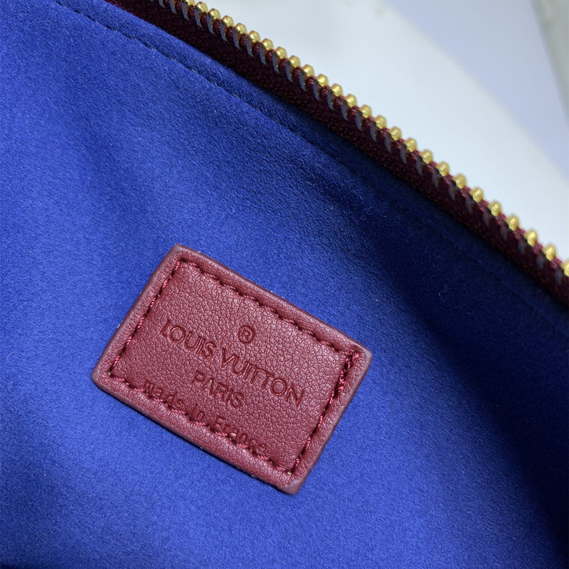 Coussin Small Bag Wine Red Size 26*20*12cm