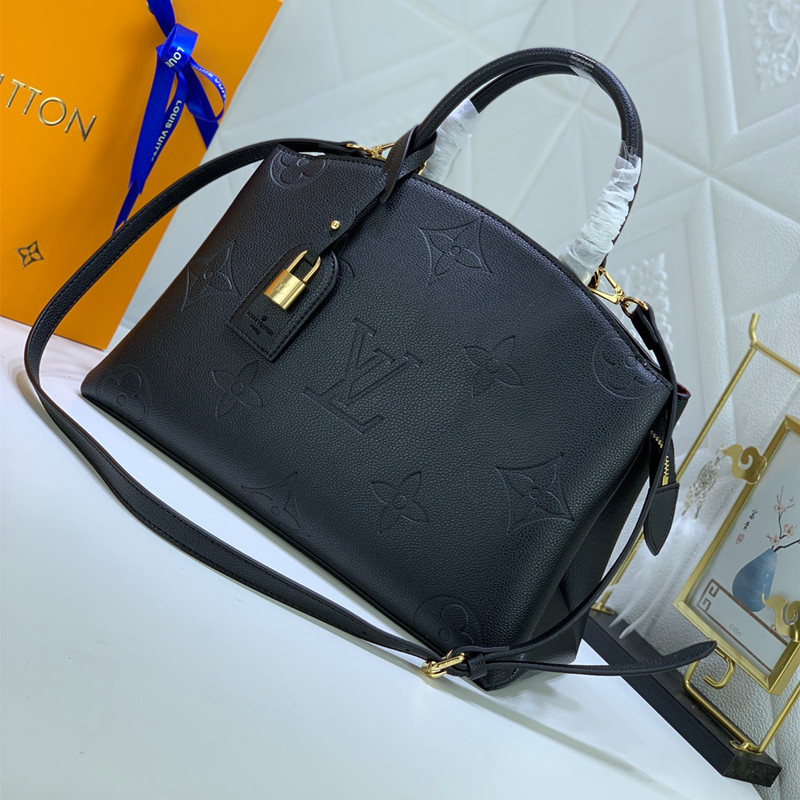 Grand Palais Handbag Black Size 34*24*15 cma