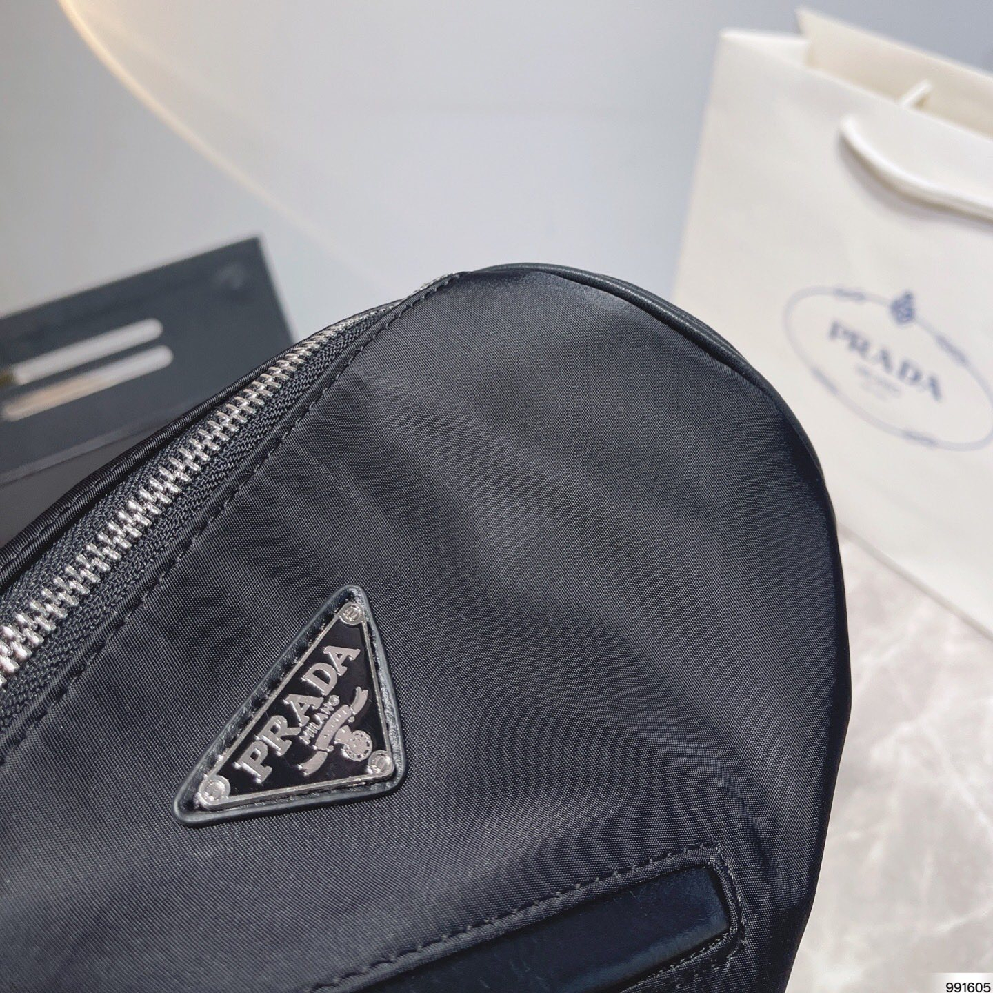 Nylon bags , Size:22*11cm