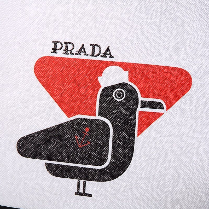 Women's / Men's Schoolbag  Fashion Shoulder bag  Size 42*32*1.5 cm