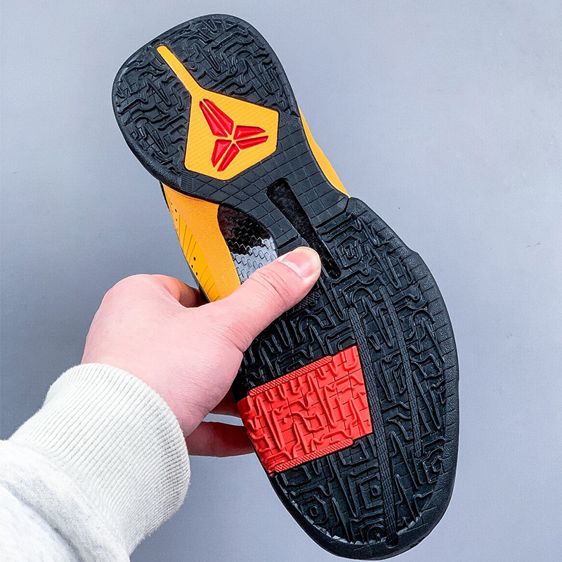 zoom kobe v protro Sport casual shoes Size：EU36-EU46