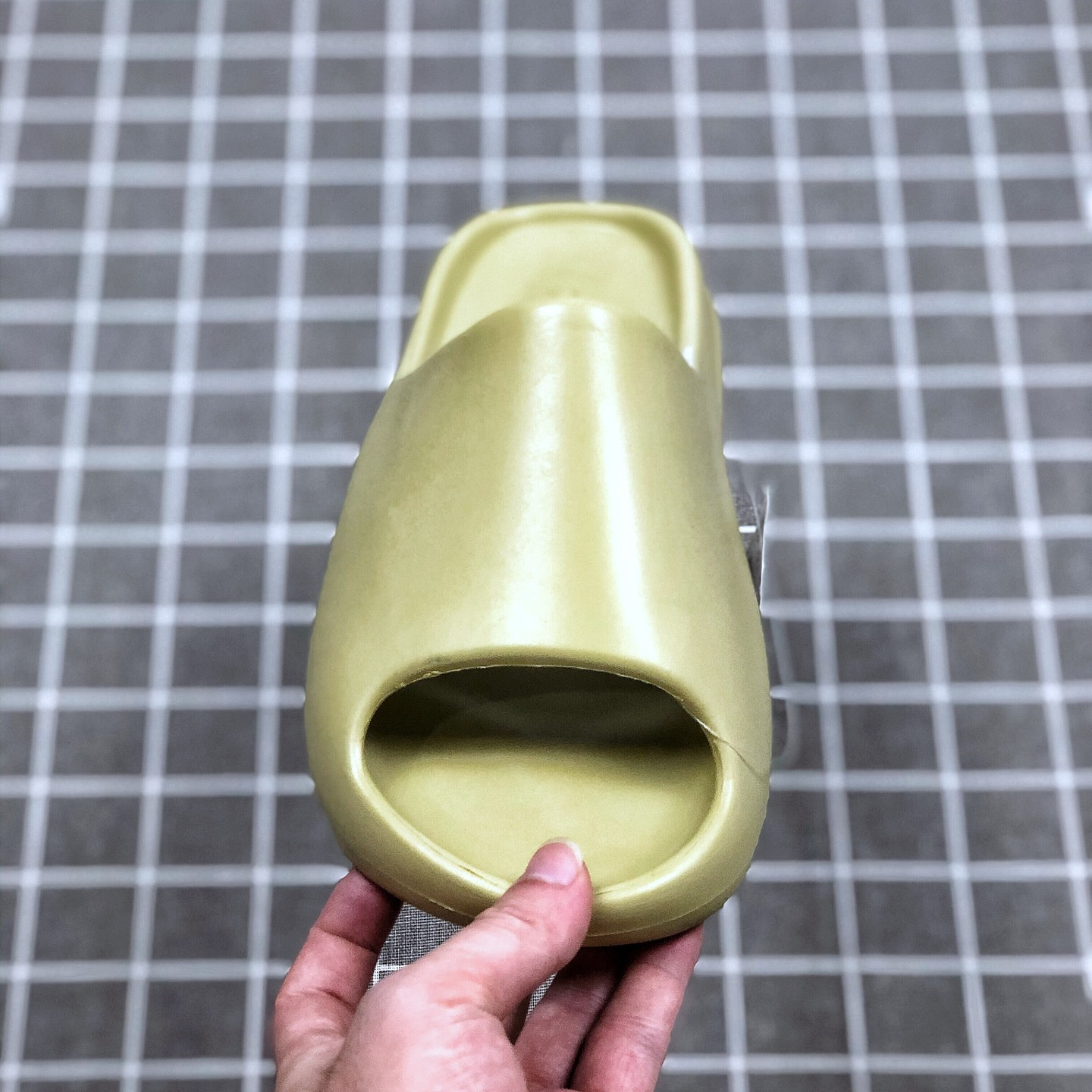 Yeezy Slide EU36-EU45/ US3.5-US10.5