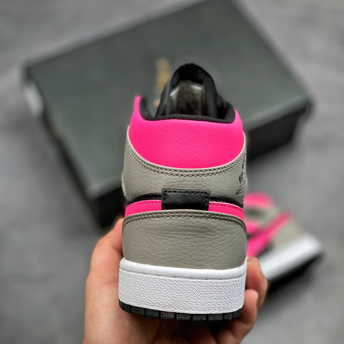 Air Jordan 1 Mid Leisure Board Shoes EU36-EU47.5/ US4-US13