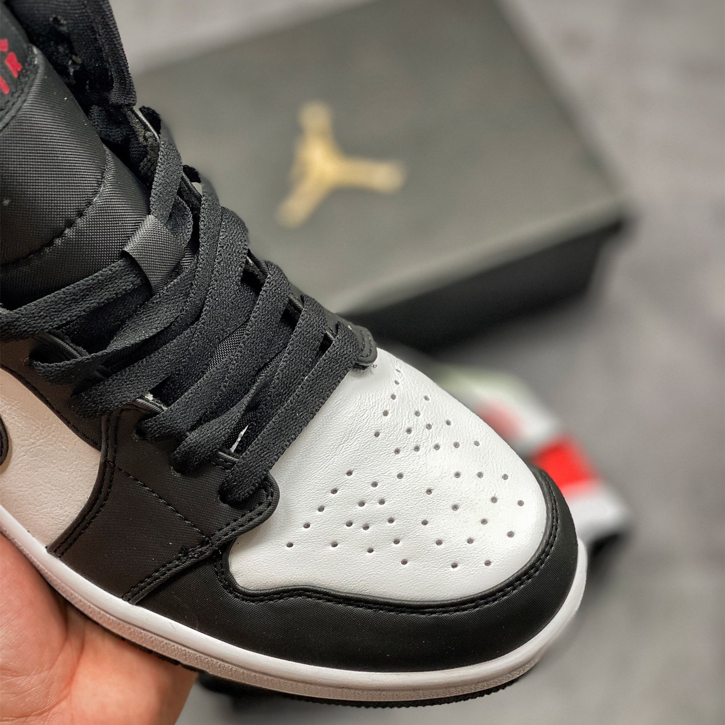 Air Jordan 1 Mid Leisure Board Shoes EU36-EU47.5/ US4-US13