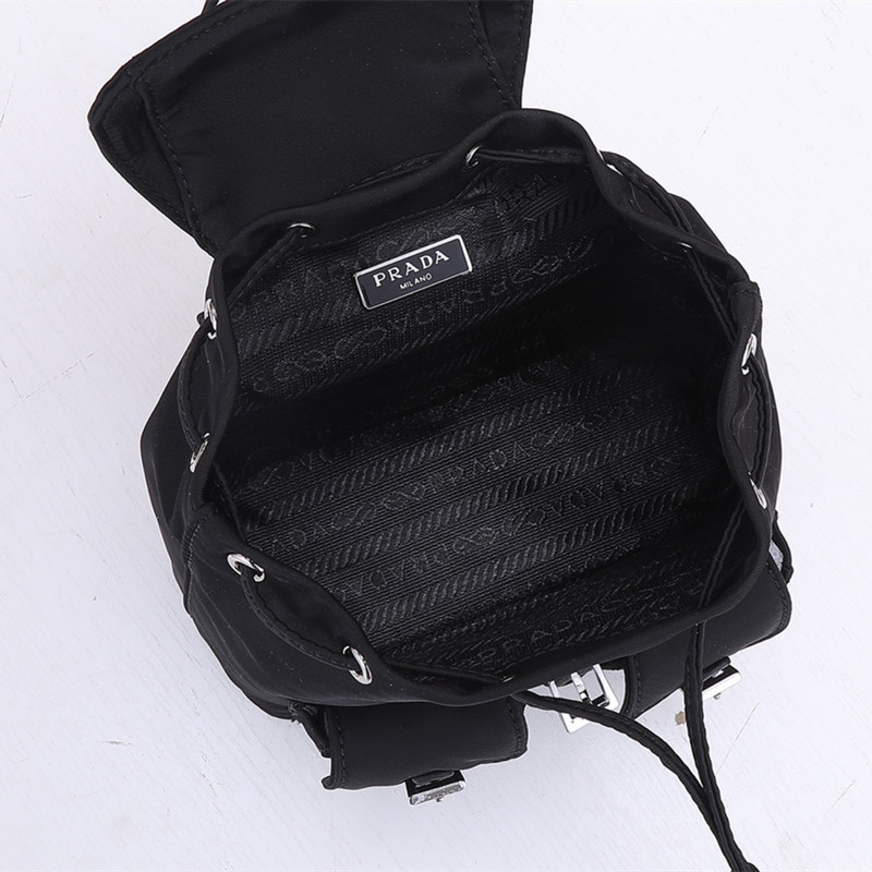 Mini Crossbody Small Backpack Can Be Both Shoulder And Crossbody Size 17*23*8 cm