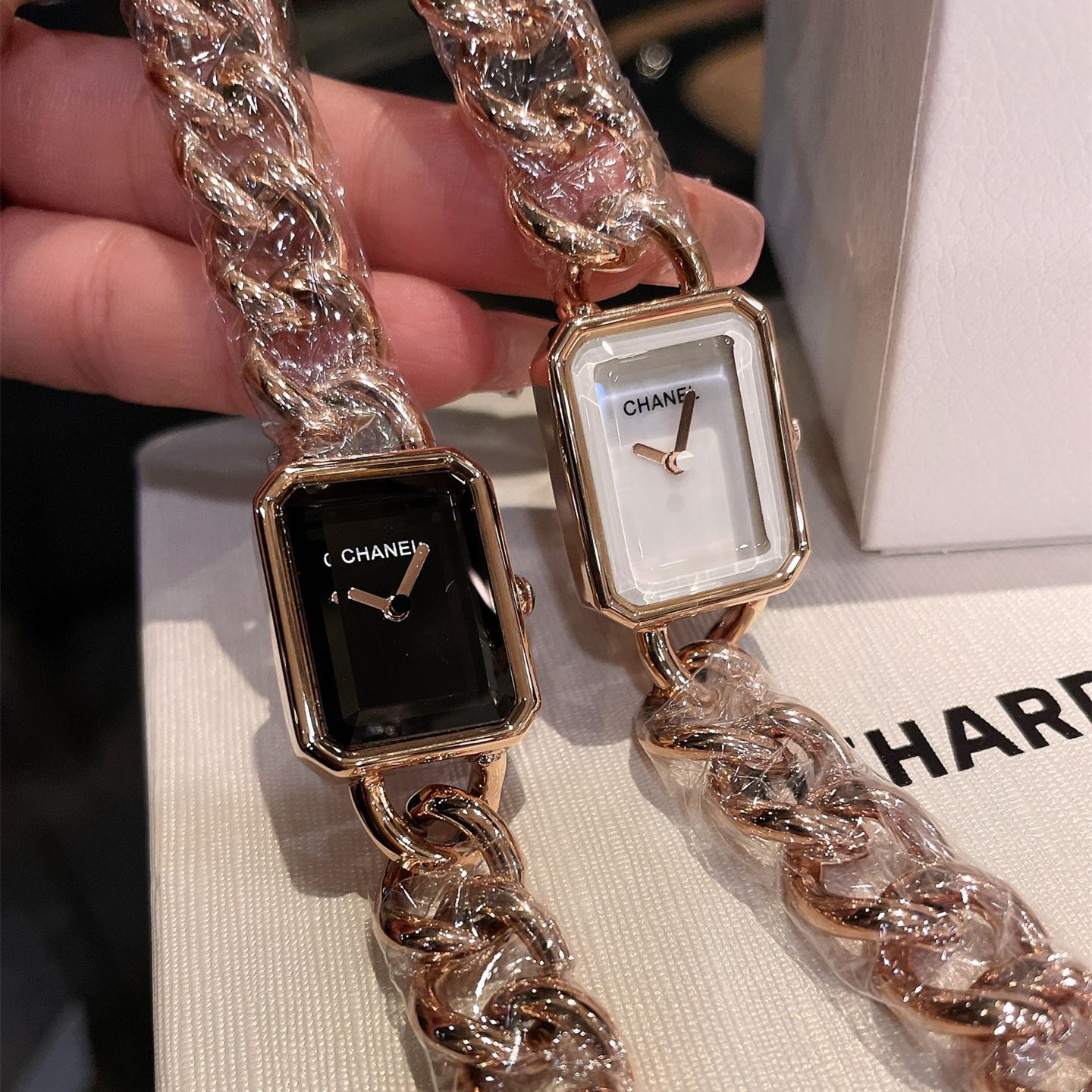 PREMIÈRE Women Watch BEIGE 6 colors, size:21*26