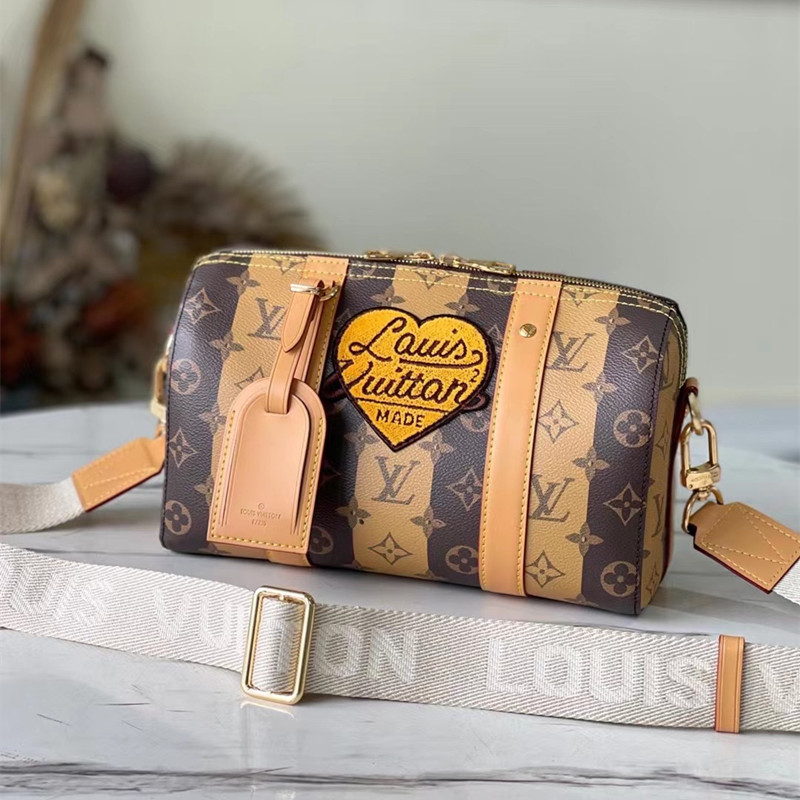 Cartridge City Keepall Bag Size 27*17*13 cm