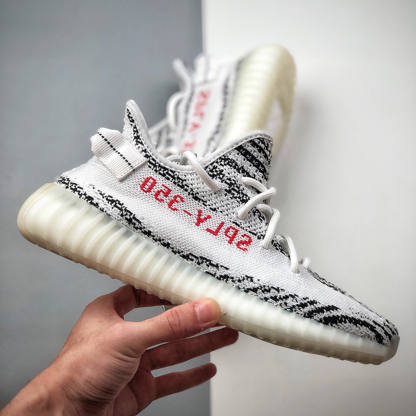 Yeezy Boost 350v2 EU36-EU48 /US4- US13