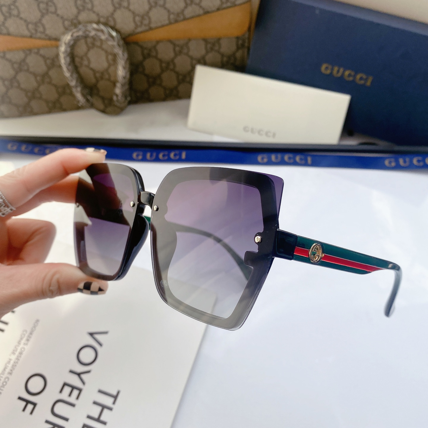 2022 New Men's And Women's Sunglasses 3 Colors