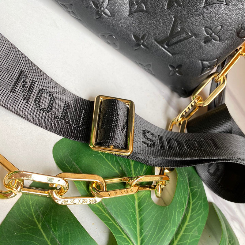 Coussin Small Bag Black Size 26*20*12cm