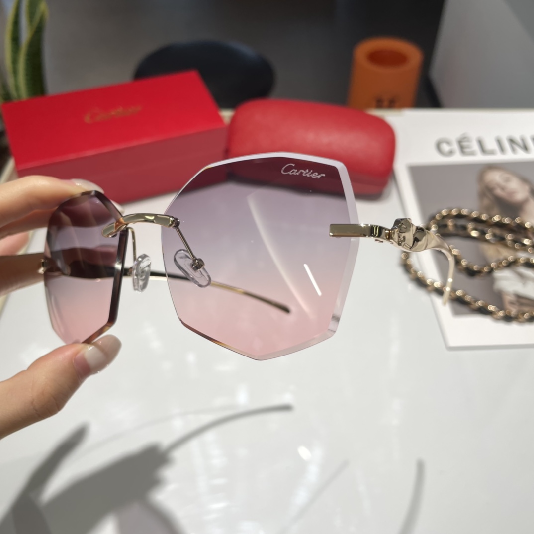 Men's and Women's 2022 New Sunglasses 6 Colors