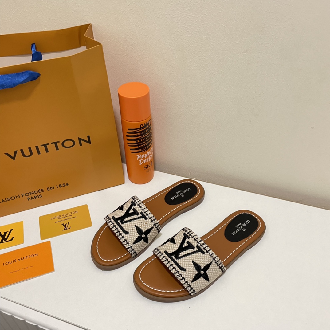 2022 New Sandals Women's Shoes ,2 Colors ,Size:EU35-EU41