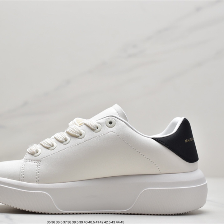 Sports casual board shoes