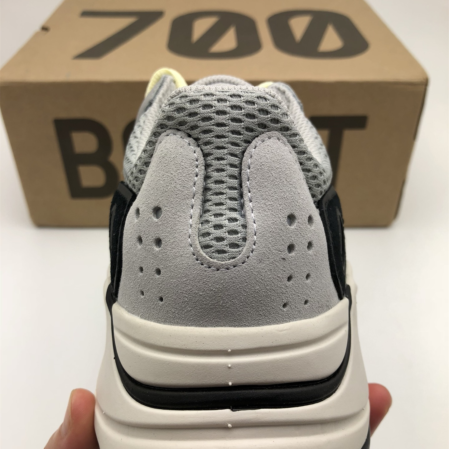 Yeezy Boost 700V1 Reflective Running Shoes 3M EU36-EU47 / US3.5-US12