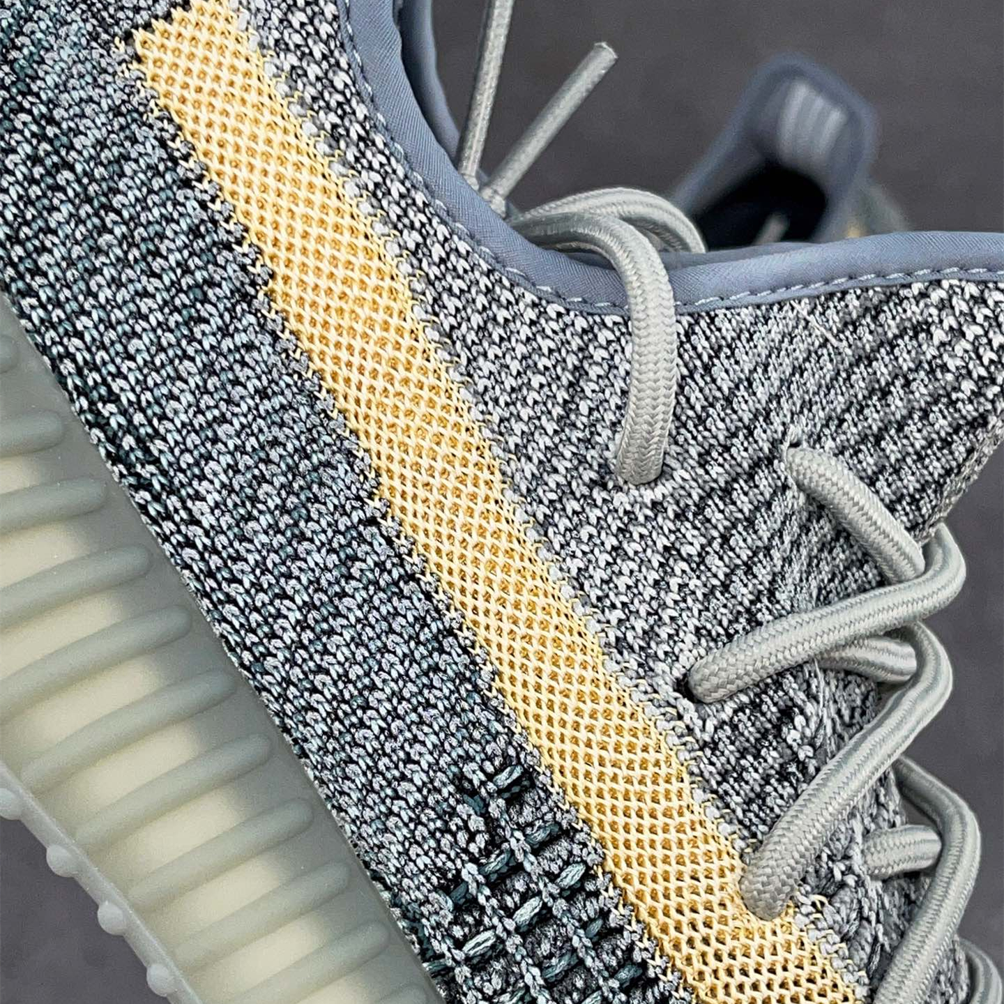 Yeezy Boost 350v2 EU36-EU48 /US4- US13