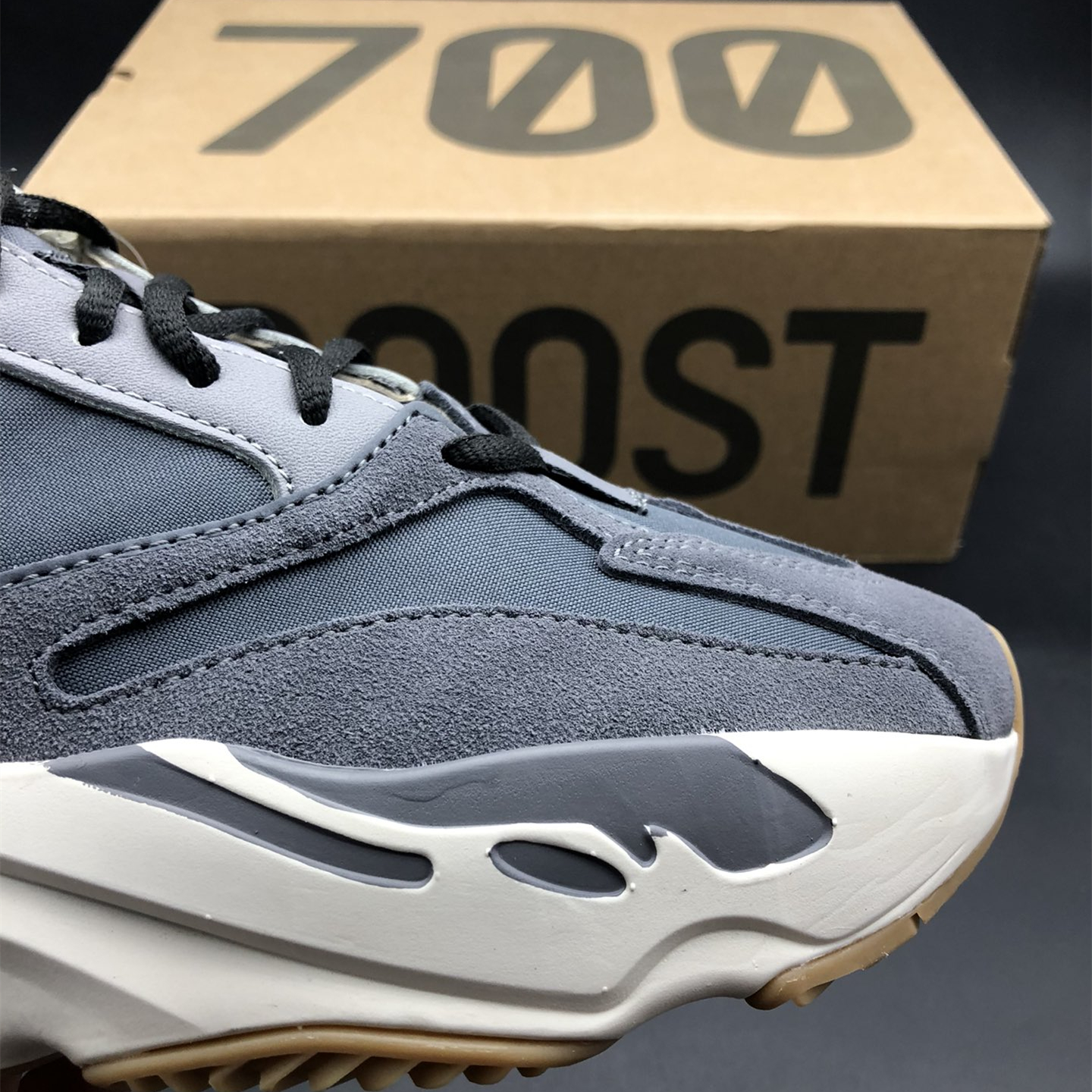 Yeezy Boost 700V1 Reflective Running Shoes 3M EU36-EU47 / US3.5-US12