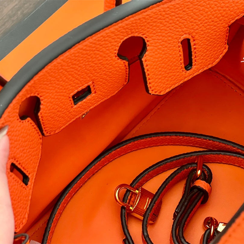 Birkin Bag Size:25cm ,Brand Quality