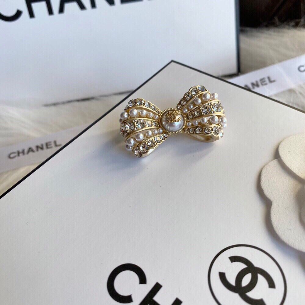 Bow Tie Brooches 1:1