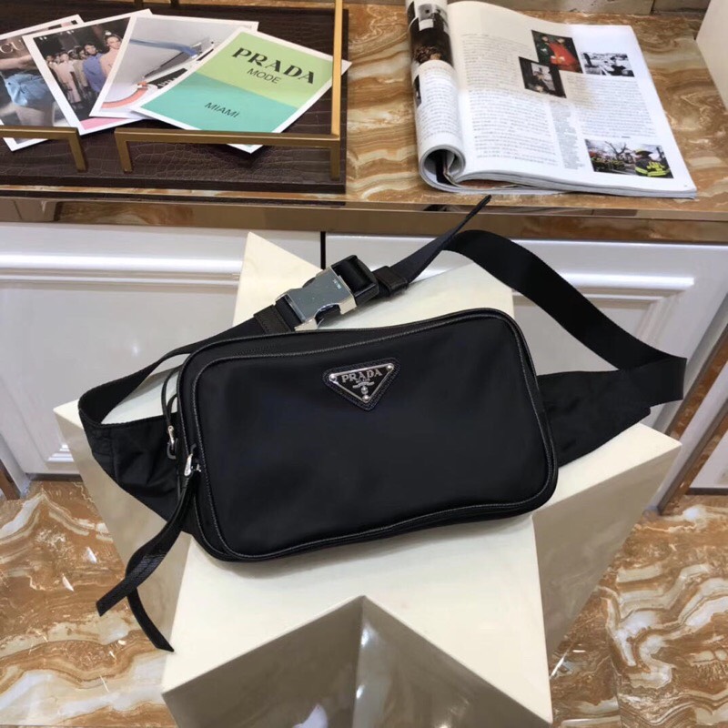 Men's Fanny Pack For Men And Women Bag Size 21*13*5 cm