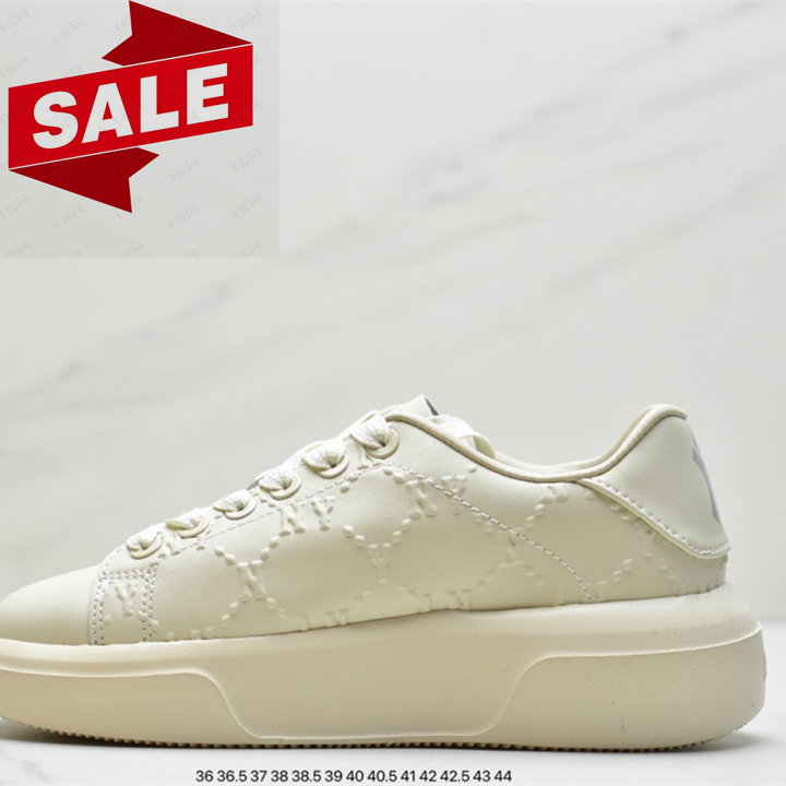 Sports casual board shoes