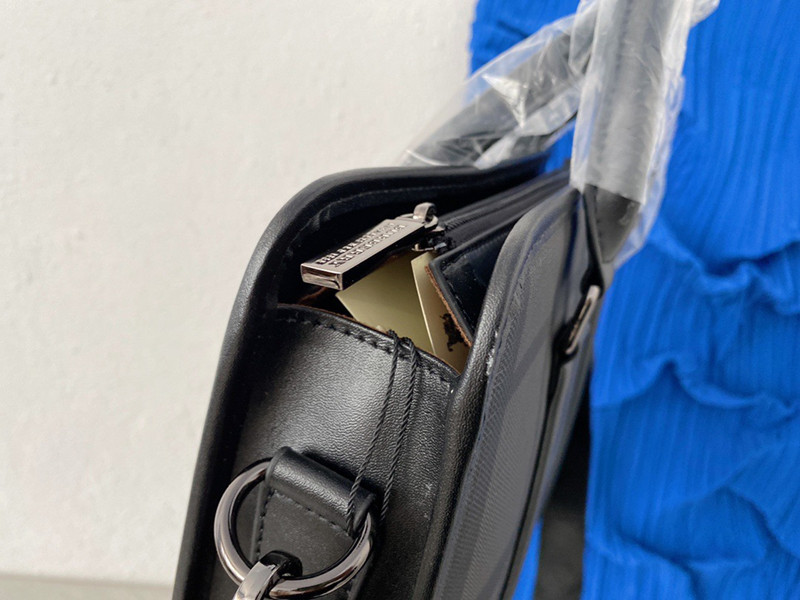 Men's Briefcase Plaid Bag Size 37 * 29cm