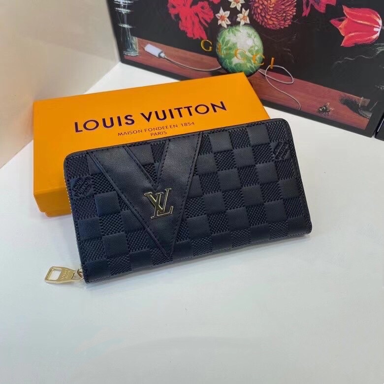 New Men's Handbag Black Cowhide Wallet Size 20 * 10cm