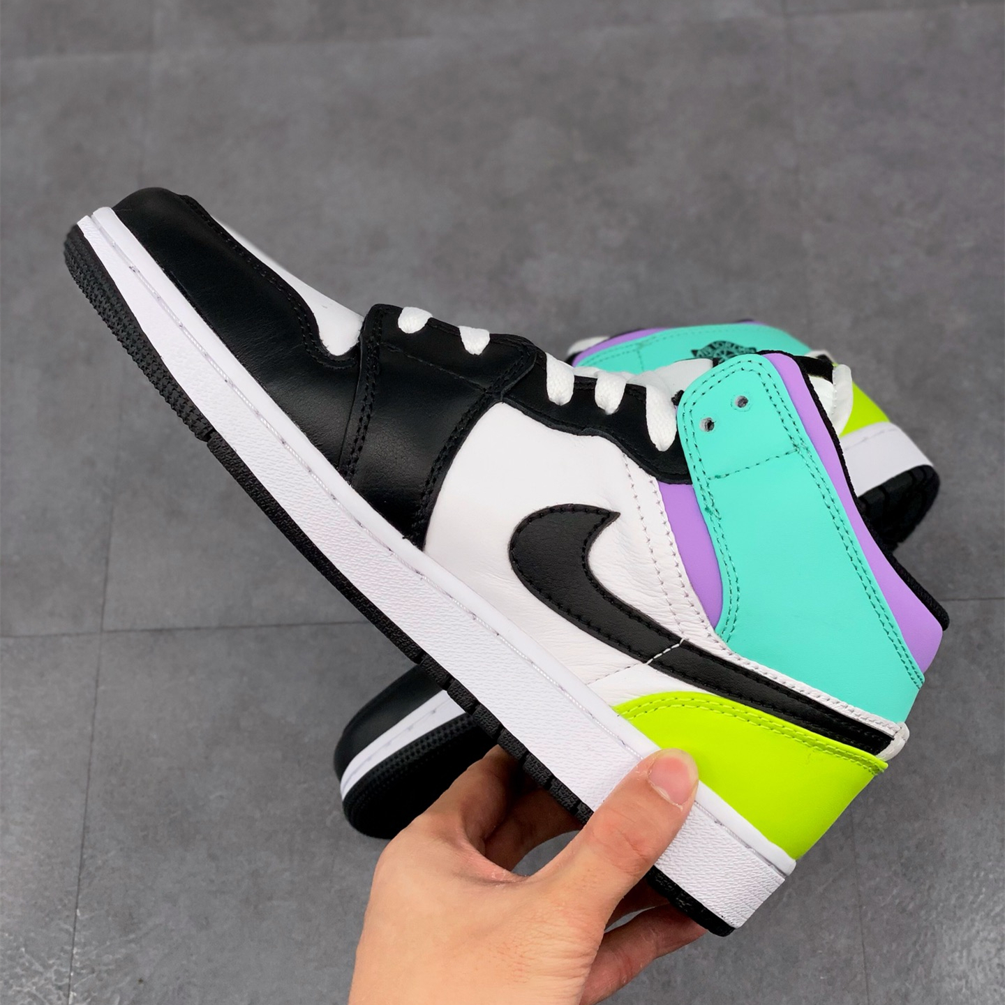 Air Jordan 1 Mid Leisure Board Shoes EU36-EU47.5/ US4-US13