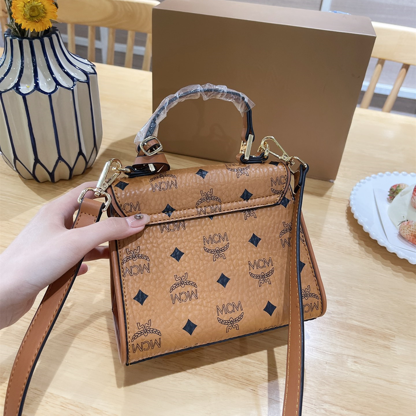 mini Bags 2colors Size:18*15cm