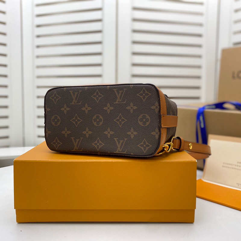 Daphne Shoulder Bag Women's Backpack School Bags Size 22*28*13 cm