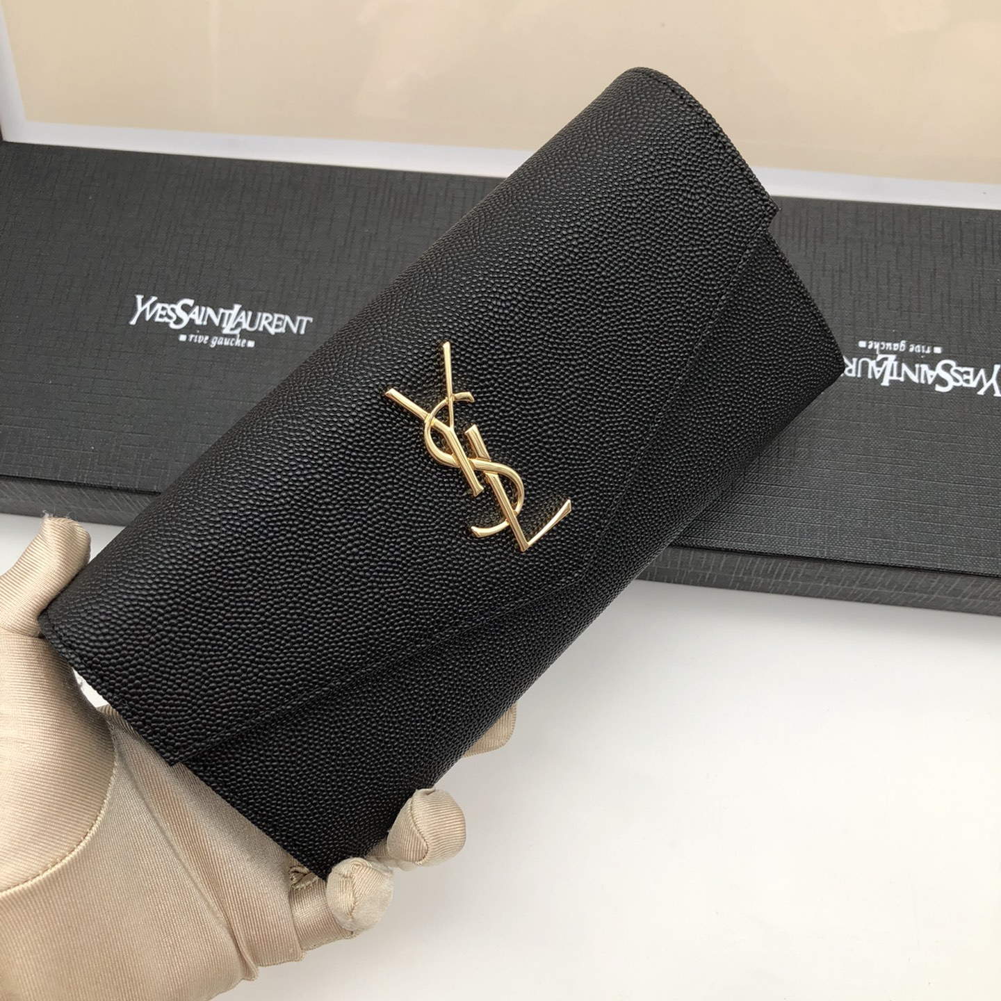 Wallet ，2 Colors ,Top Quality