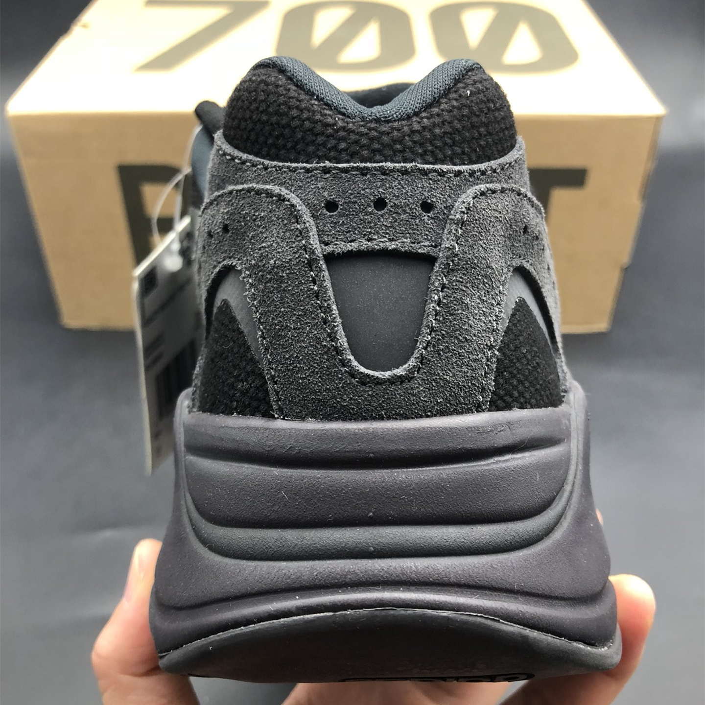 Yeezy Boost 700V2 EU36-EU47 / US3.5-US12