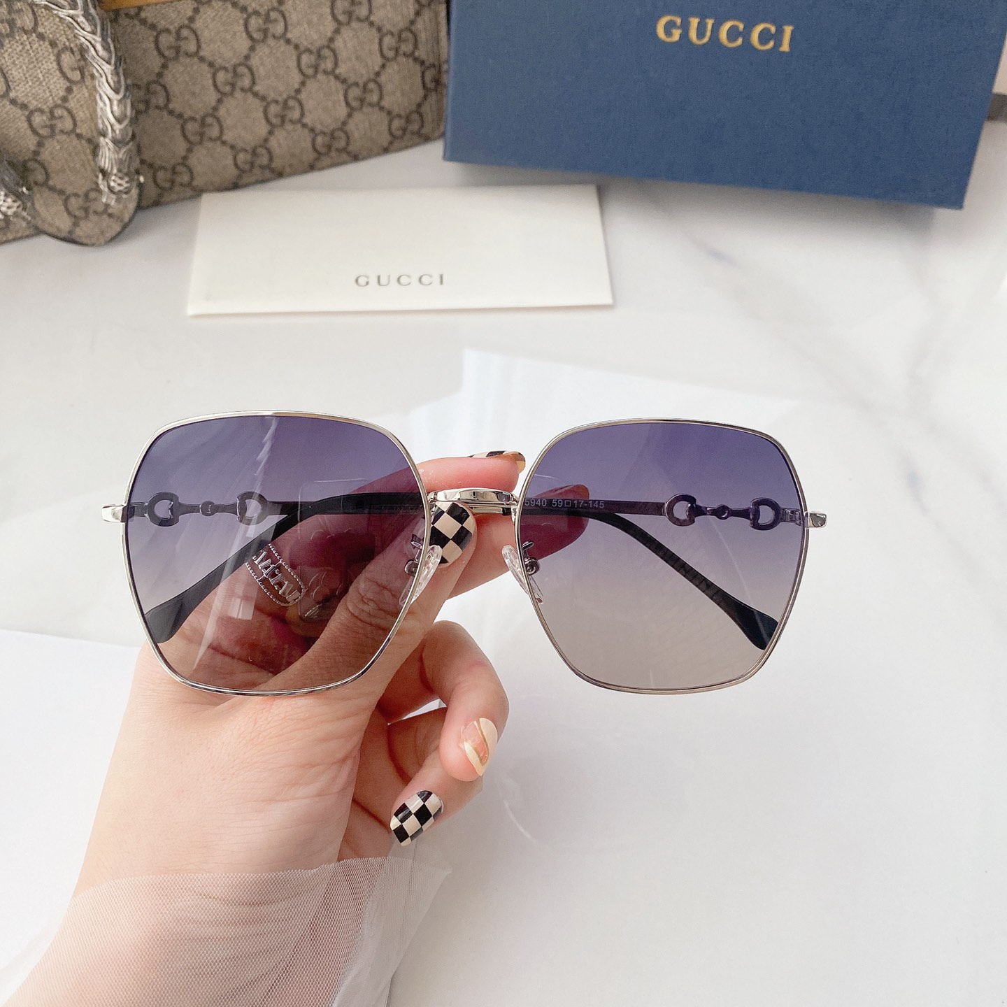 2022 New Men's And Women's Sunglasses 4 Colors