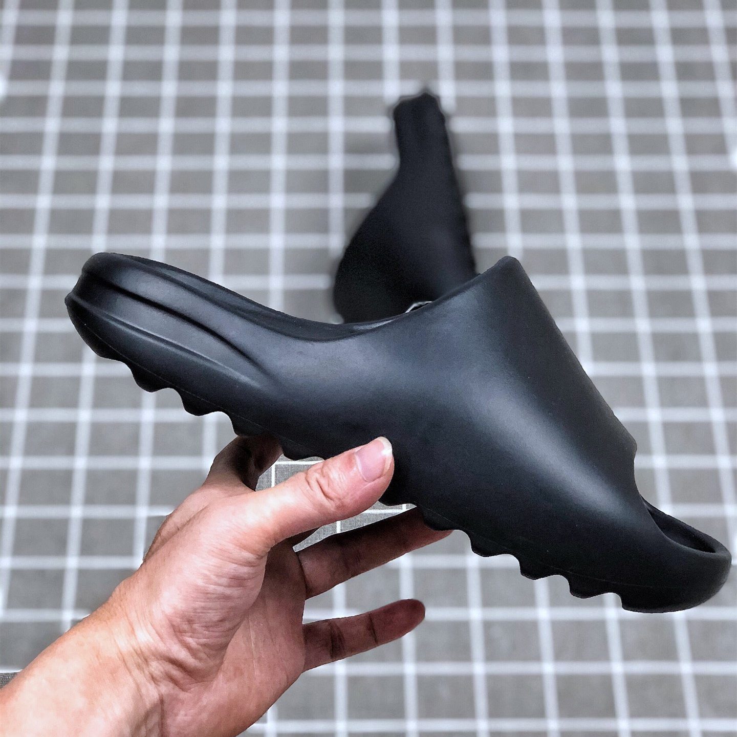 Yeezy Slide EU36-EU45/ US3.5-US10.5