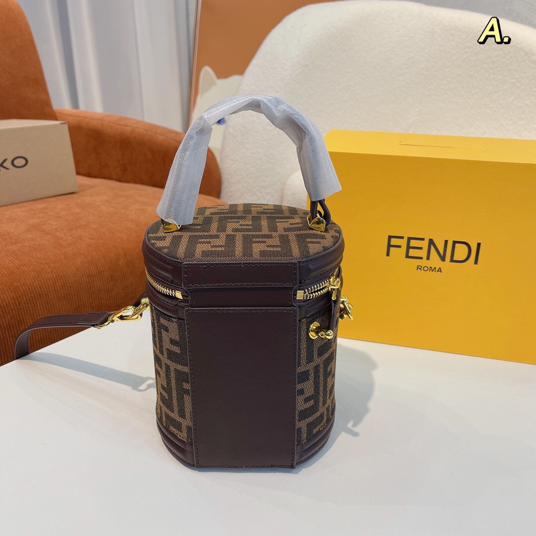 2022 New Bags size:15*14*18cm