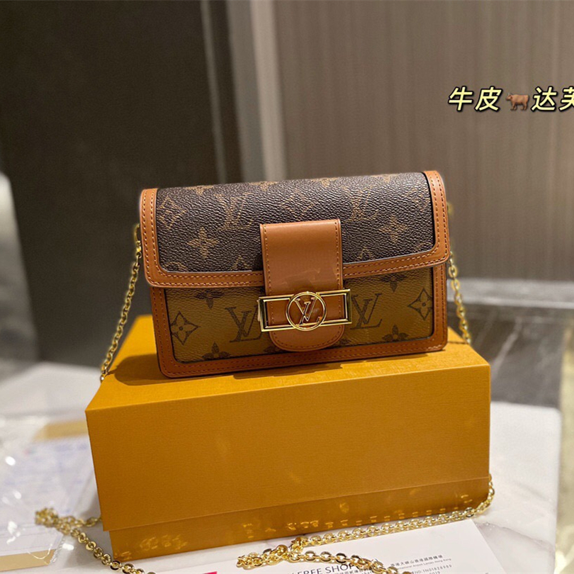 Monogram Dauphine Bag size:18.5*12cm