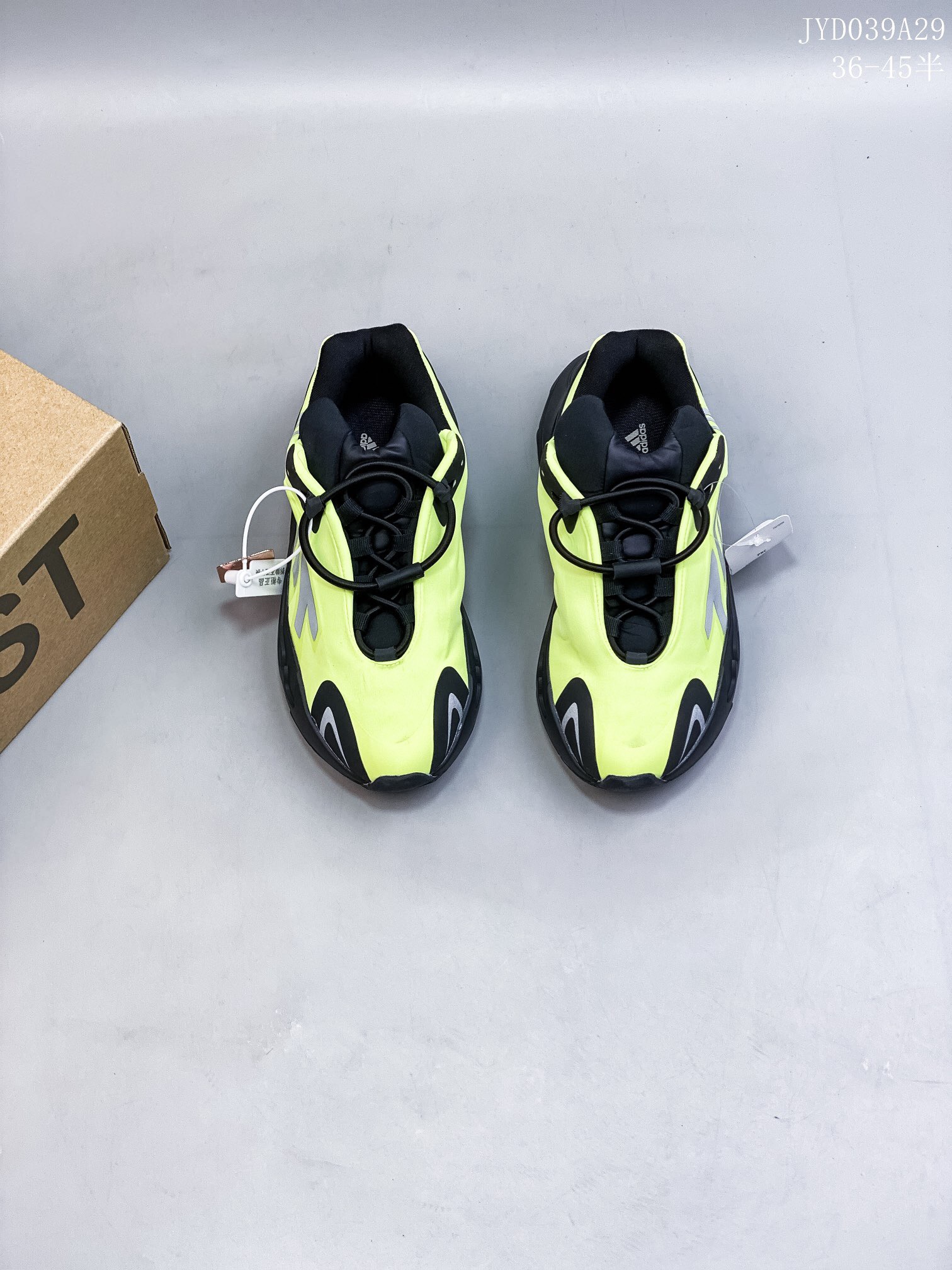 Kanye west yeezy boost 700 vcasual shoes Size:EU36-EU45