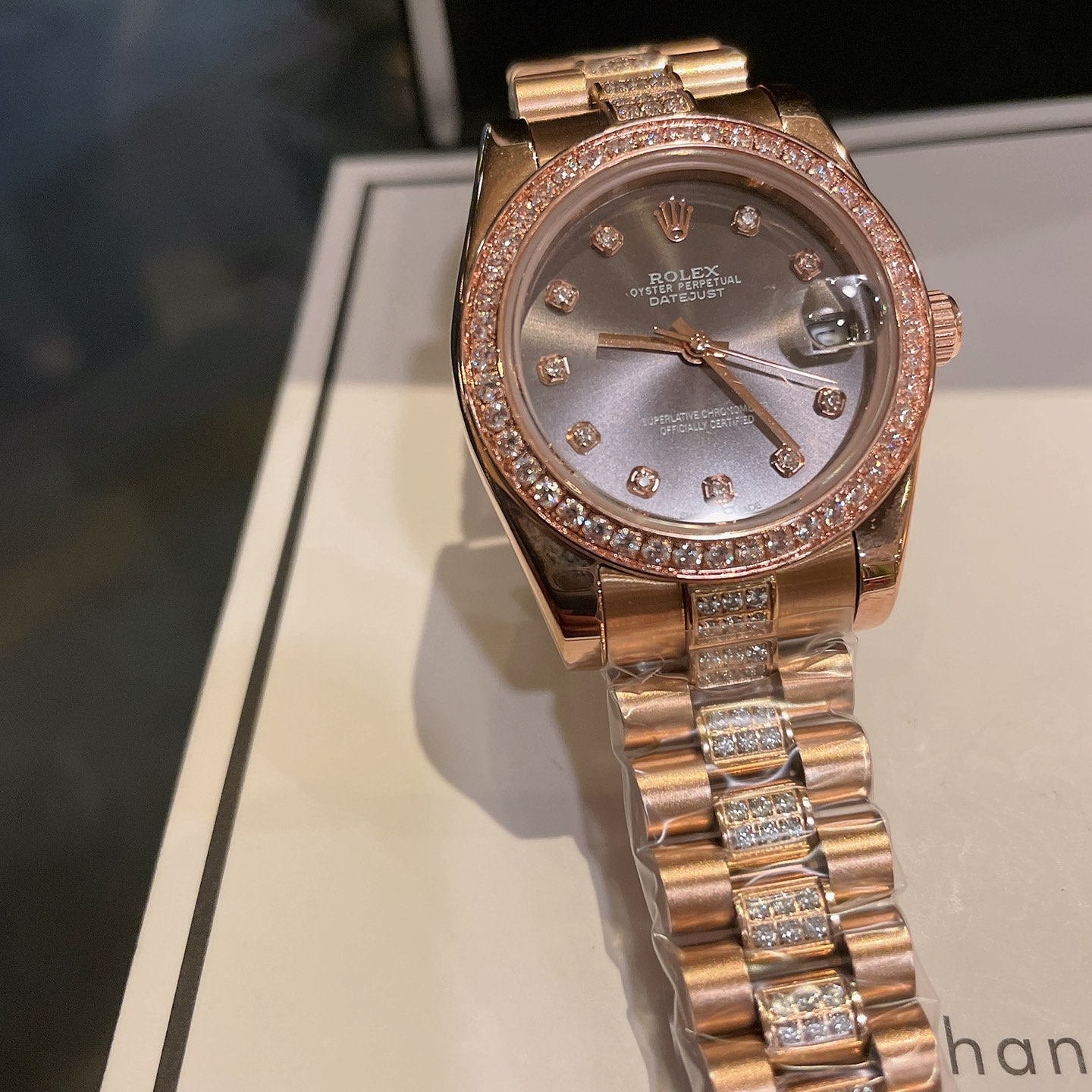 Daybreak Collection Classic Ladies Watch