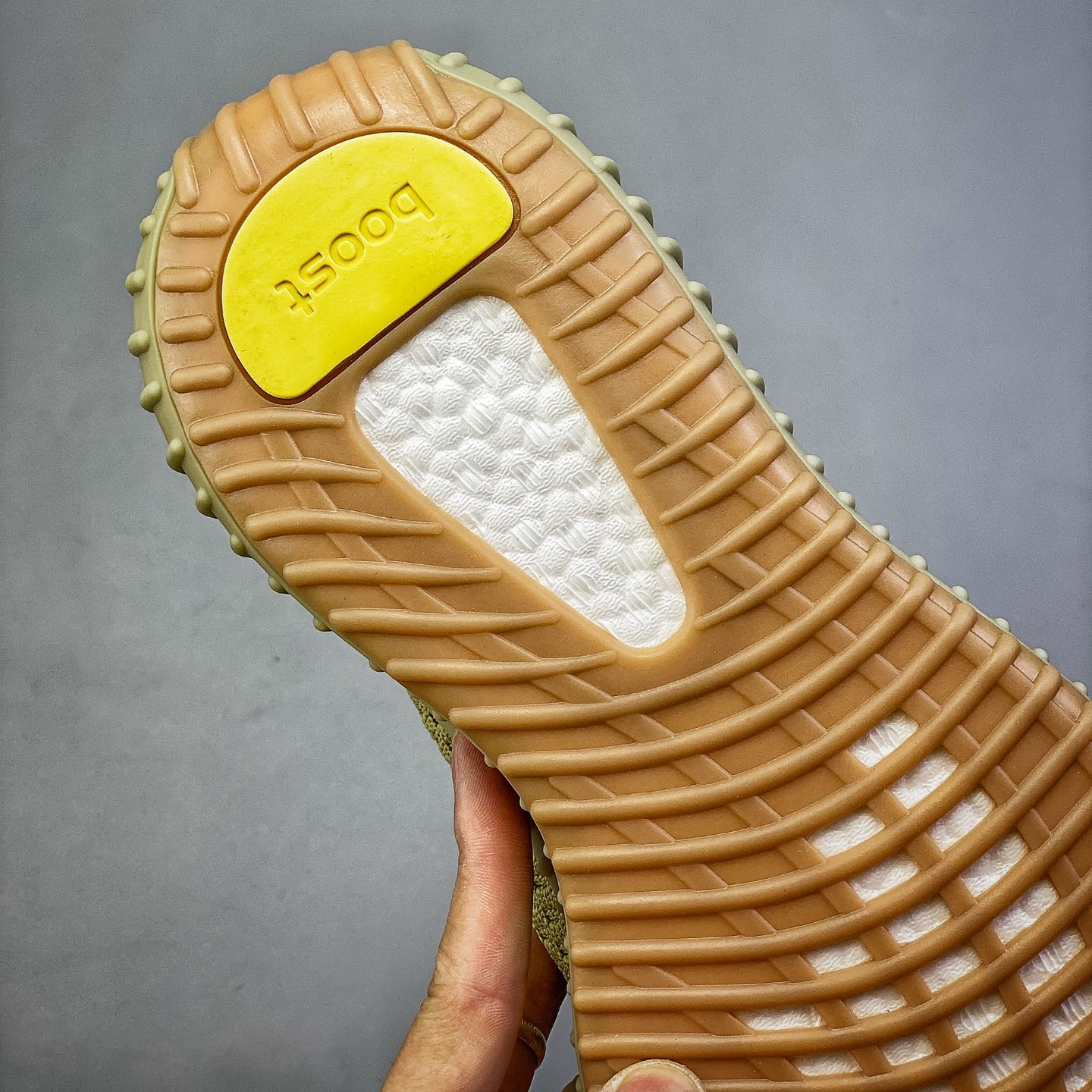 Yeezy Boost 350v2 EU36-EU48 /US4- US13