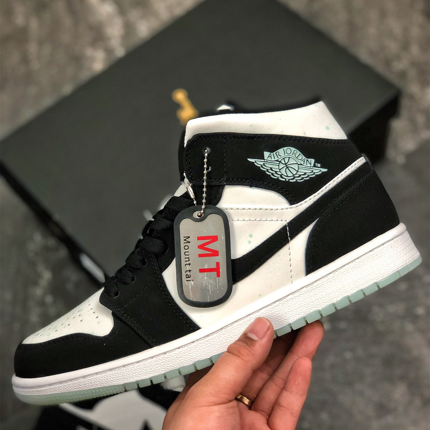 Air Jordan 1 Mid Leisure Board Shoes EU36-EU47.5/ US4-US13