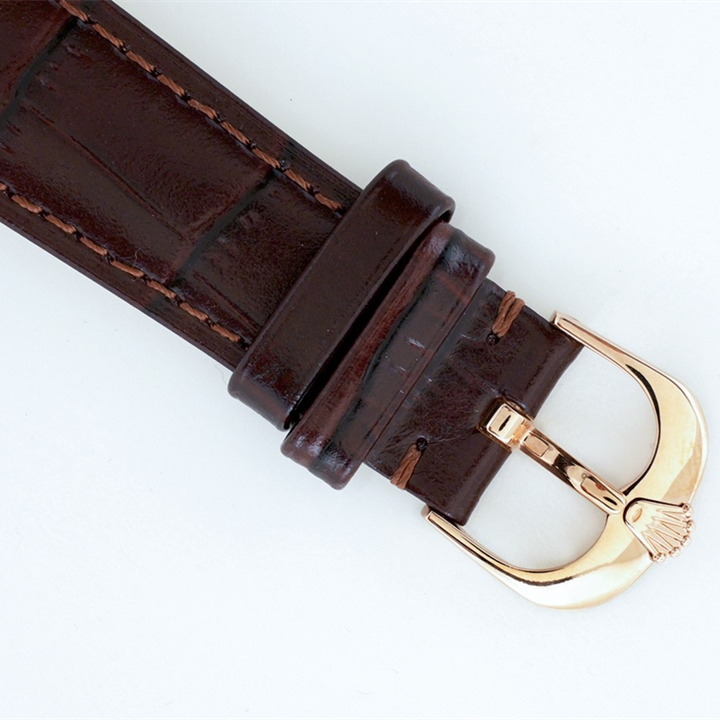 EW Cellini Log 39 diameter 39 mm, thickness 12.5 mm.