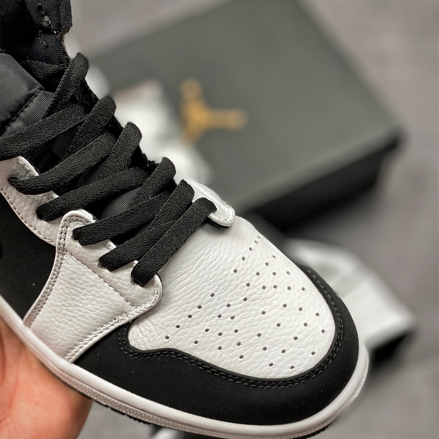 Air Jordan 1 Mid Leisure Board Shoes EU36-EU47.5/ US4-US13