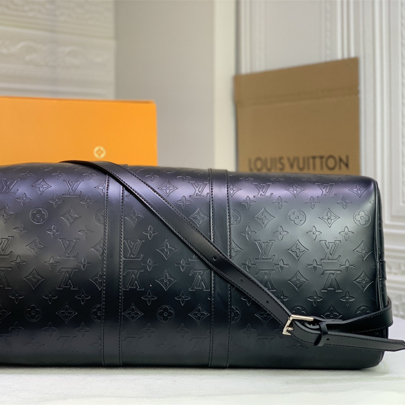 Keepall Travel bag size:50 x 29 x 22 cm