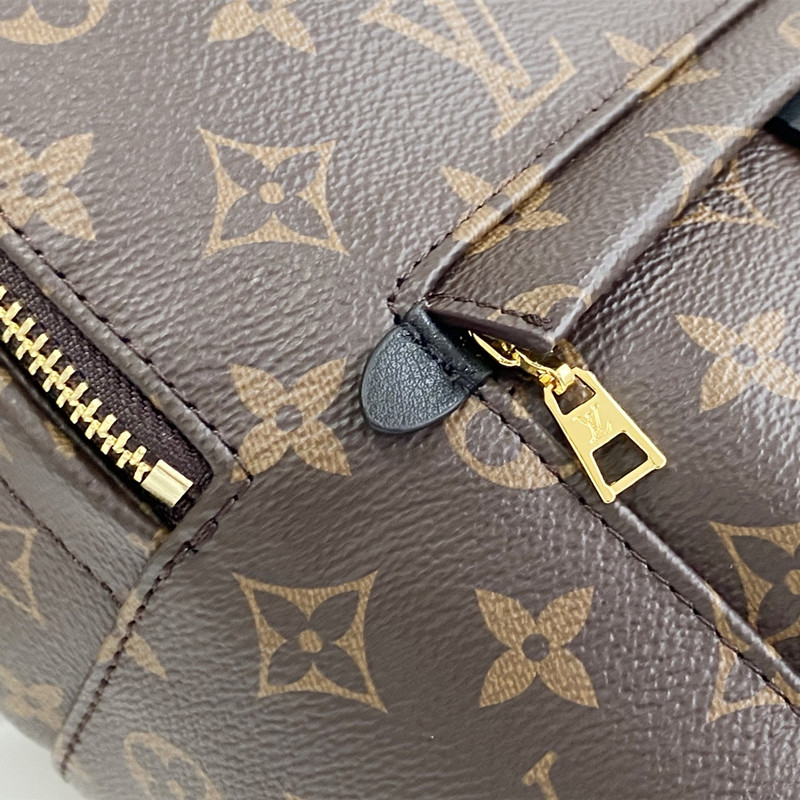 Ladies Backpack   Shoulder Bag Schoolbag Size 28*33*16 cm