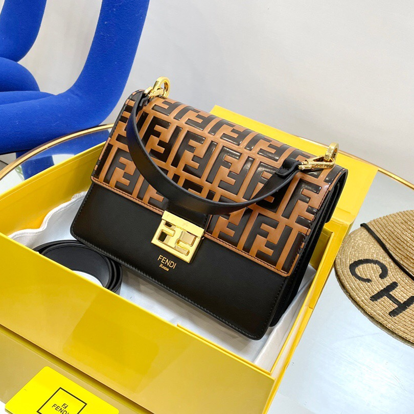 Kan I Bag size:25*19cm