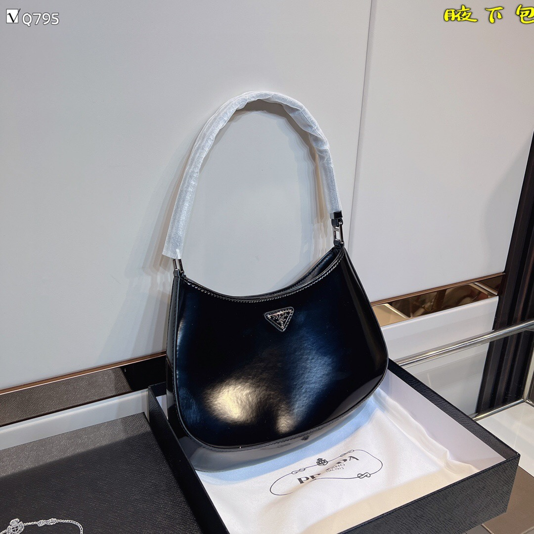 Cleo Bag, 5 colors Size:27*19cm